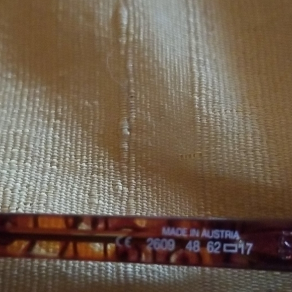 Lunettes de soleil - Picture 4 of 6